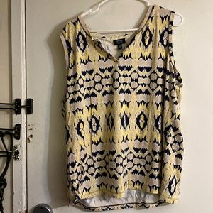 Sleeveless top  not new yellow and beige